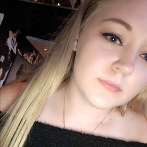 Meet your Posher, Tayler